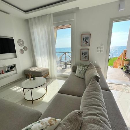 Beachfront Villa Athina Vergia Exteriér fotografie