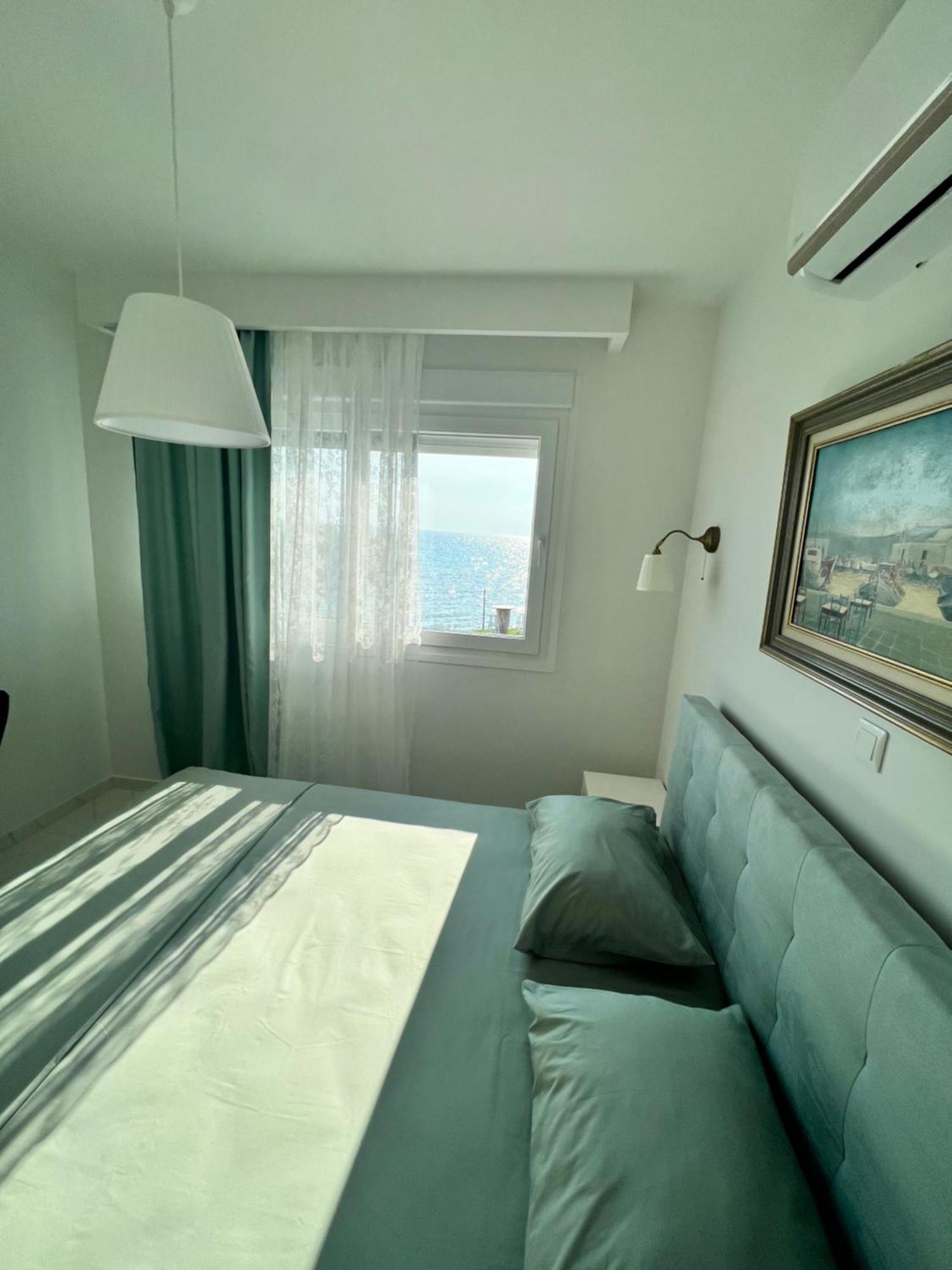 Beachfront Villa Athina Vergia Exteriér fotografie