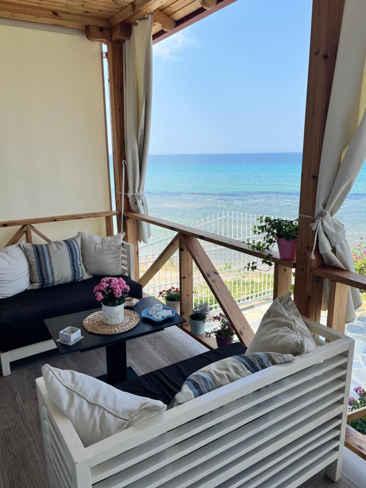 Beachfront Villa Athina Vergia Exteriér fotografie