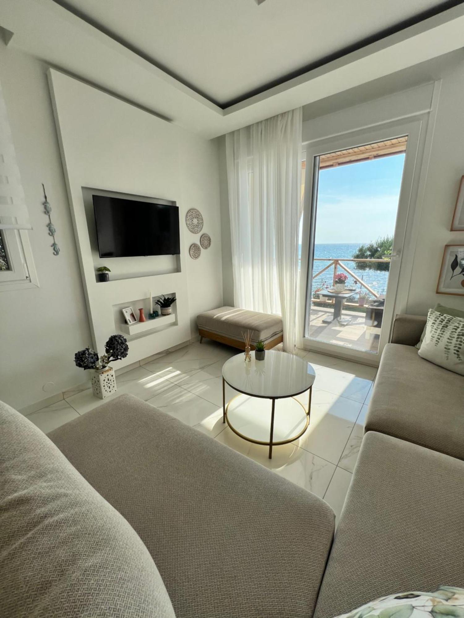 Beachfront Villa Athina Vergia Exteriér fotografie