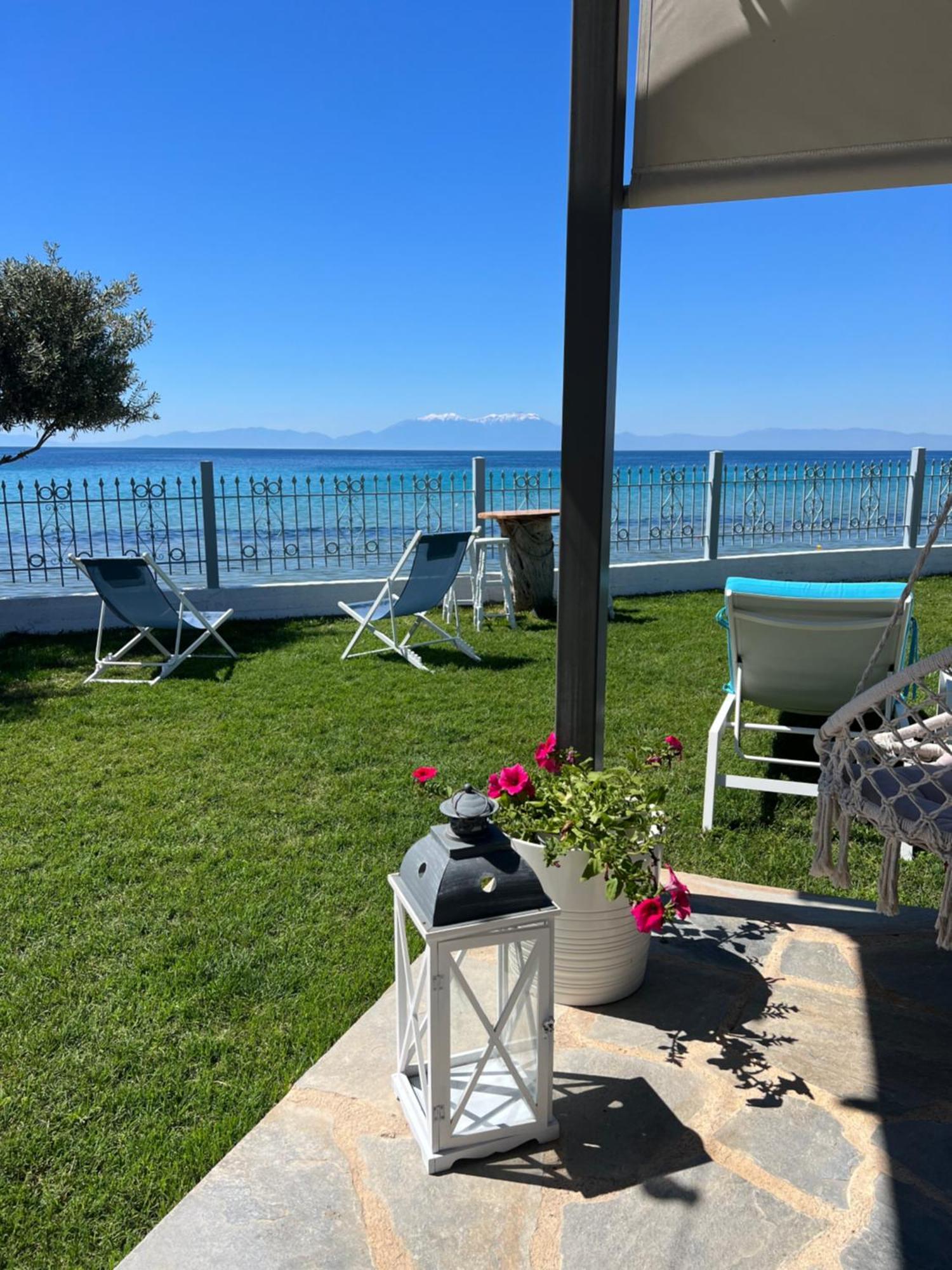 Beachfront Villa Athina Vergia Exteriér fotografie